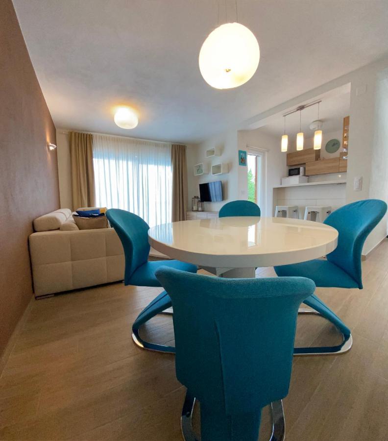 Villa Pergola -Apartment Roko Mlini Eksteriør billede